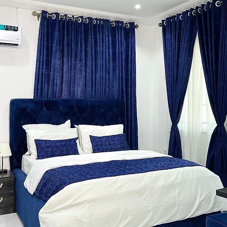 Blueocean-Cog Apartment And Lodging Бенин-Сити Экстерьер фото